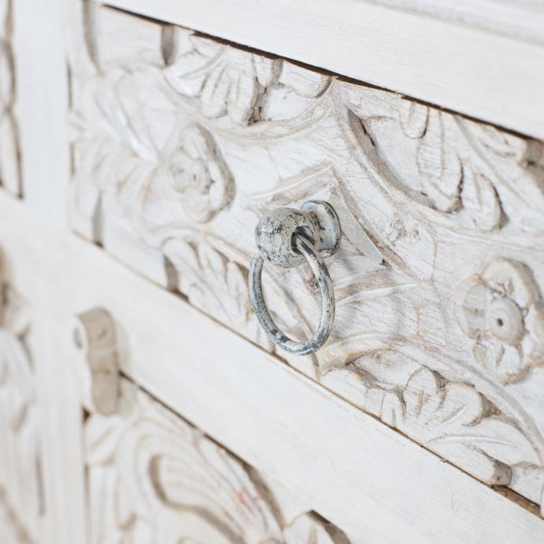 Aparador Catedral Blanco Imperial – Mango Macizo y Tallado Integral (180 cm)