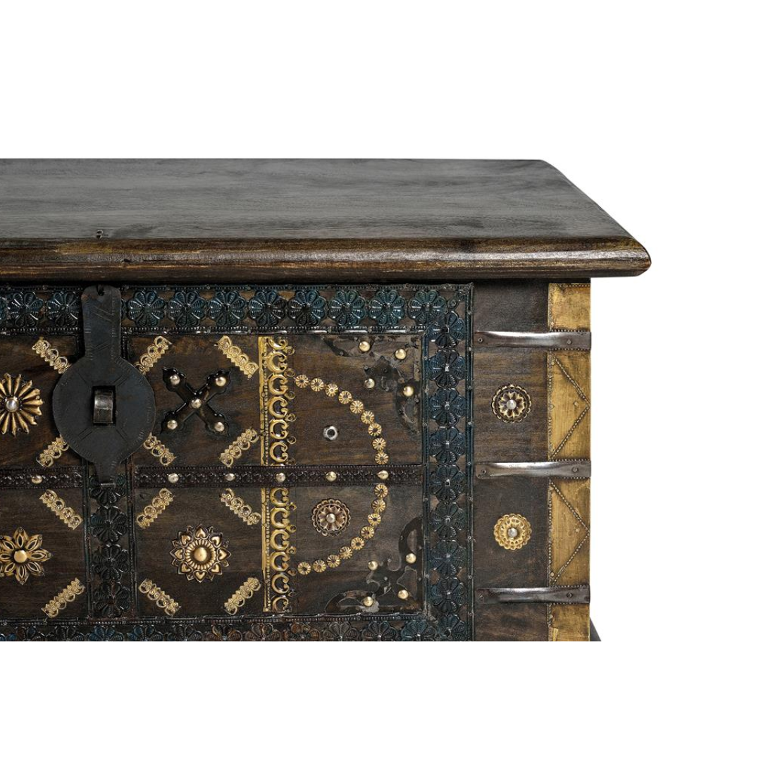 Arca Sombra de Bronce – Baúl de Mango y Metal (80 cm)